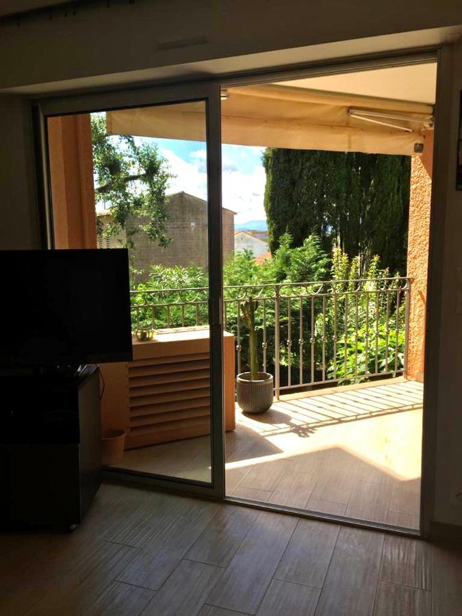 Belle Residence Au Centre De Saint Tropez Avec Piscine Et Garage ภายนอก รูปภาพ